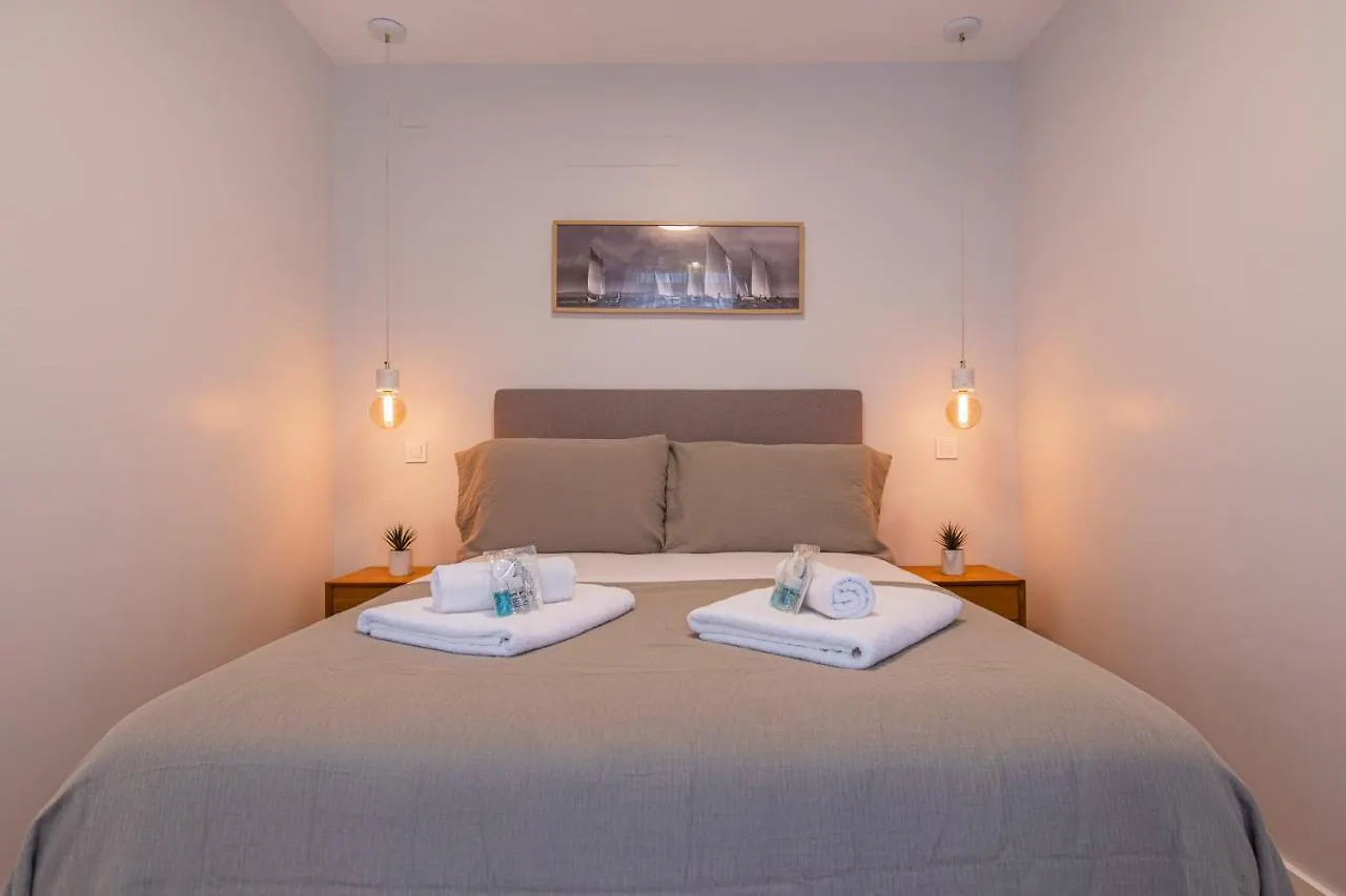 Upscale & Modern 2Bdr Apartment Lisbon